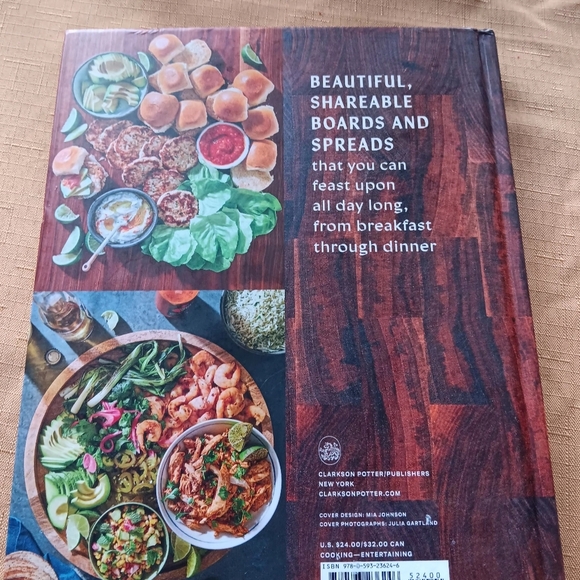 Hardcover Book ..."Boards and Spreads", plus Simply Southern Wood Spreaders, NWT - Picture 3 of 9